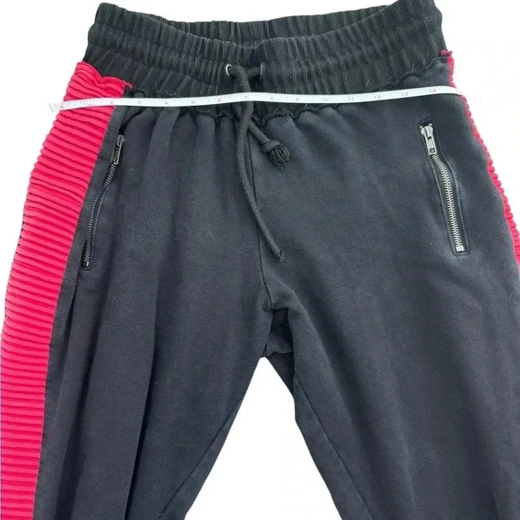LF TRAPUNTO SIDE INSERT black and Red JOGGER, Size medium - Picture 7 of 10